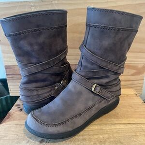 Dansko Mid-calf Moto Boots in Brown Leather size 38